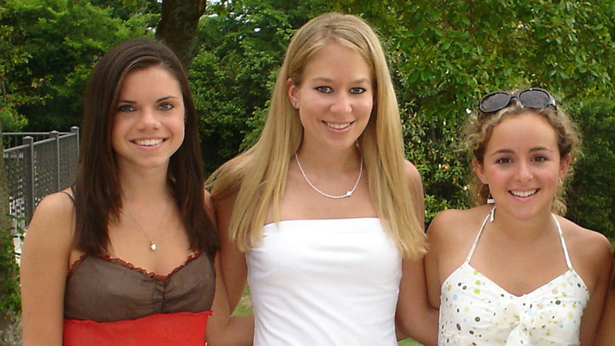 Natalee Holloway and friends pose in a 2005 Spring Break photo