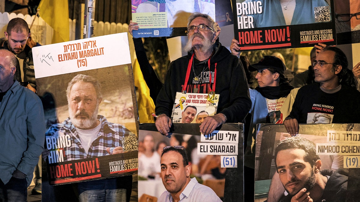 Israelis protest for the return of the hostages