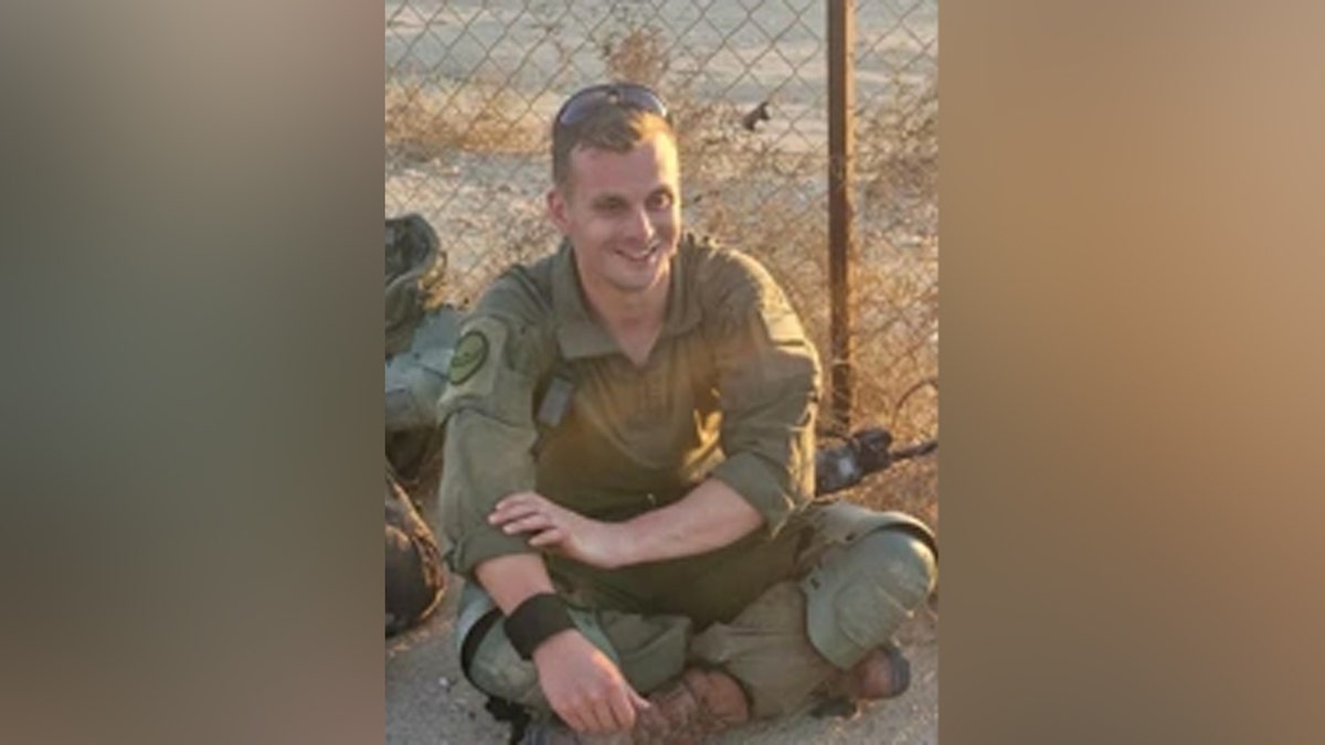 Staff Sergeant Itay Yavetz smiling.