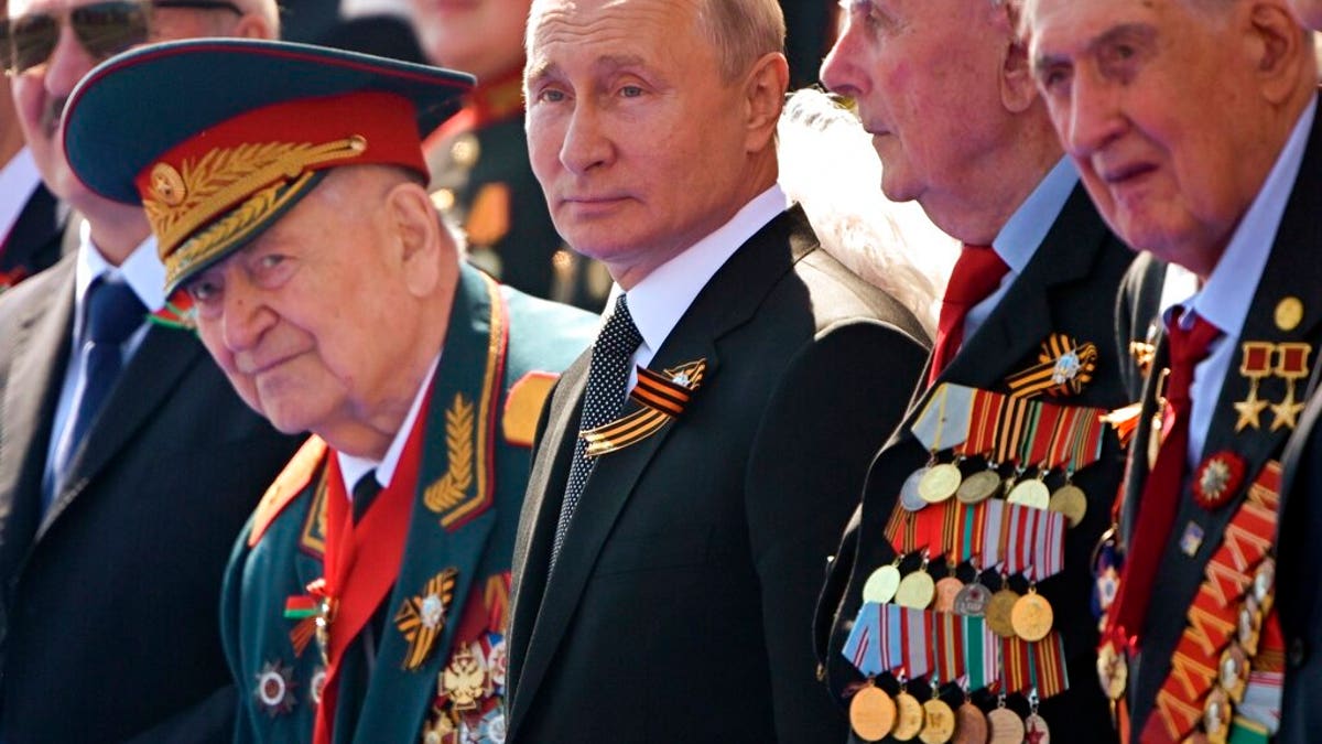 Putin at military parade in Moscow.