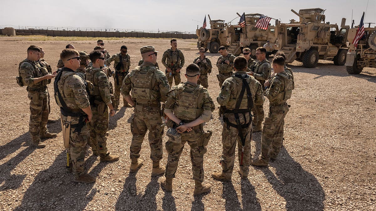 US troops prepare before Syria patrol