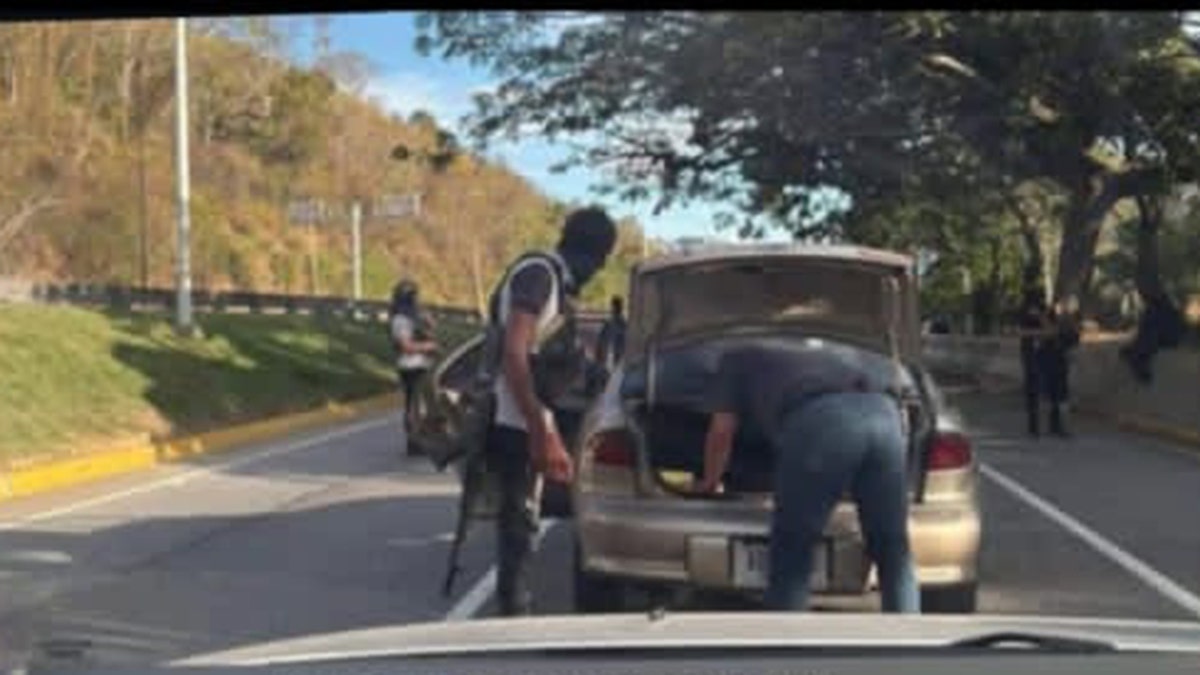 Venezuela checkpoints