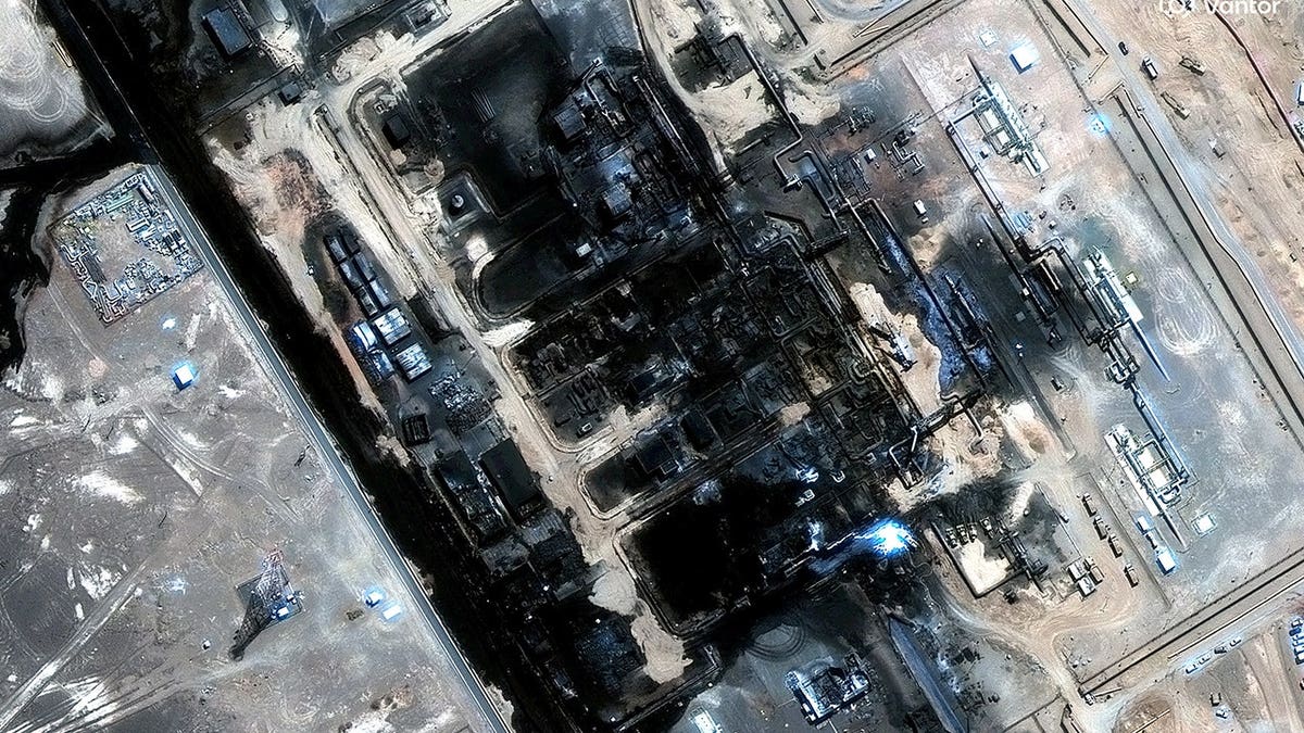 Satellite image shows damage to the Saudi Arabia East-West pipeline.